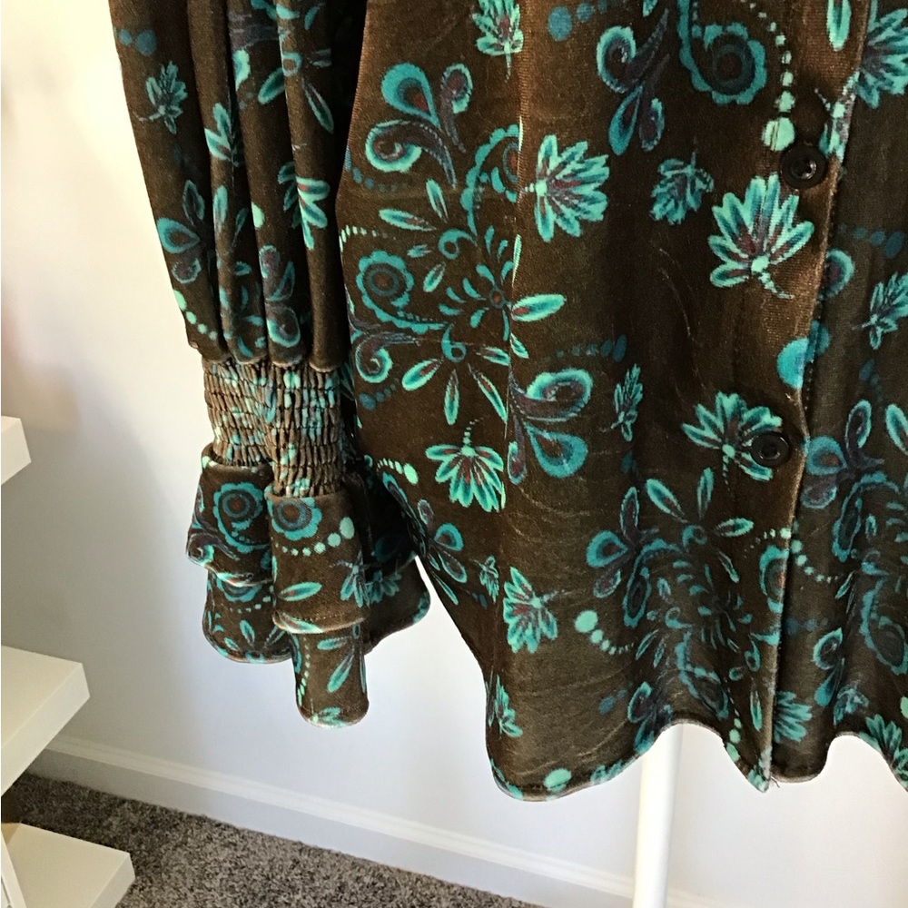 Women's Brown Floral Button-Up Blouse with Teal Print - Picture 3 of 5